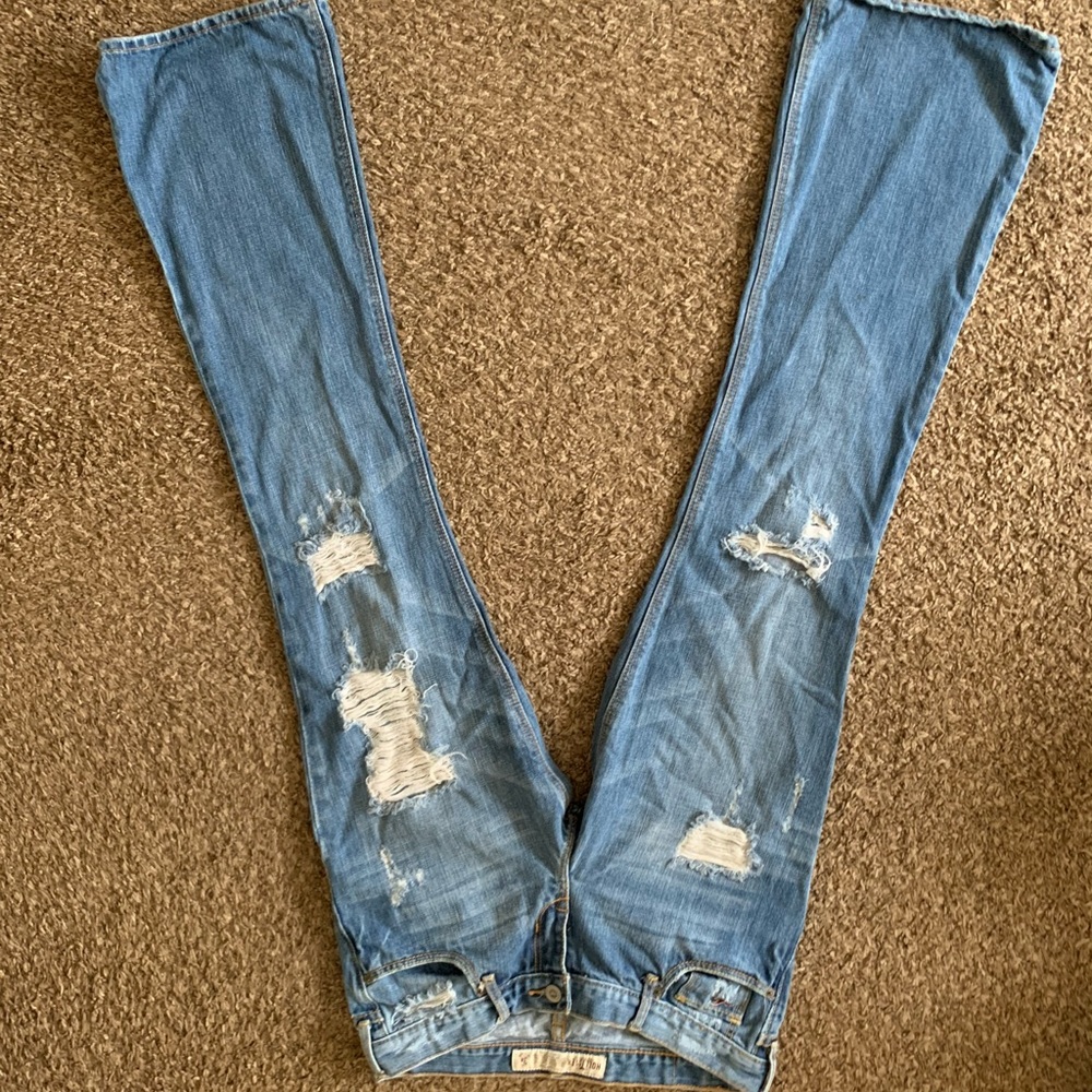 Hollister distressed jeans